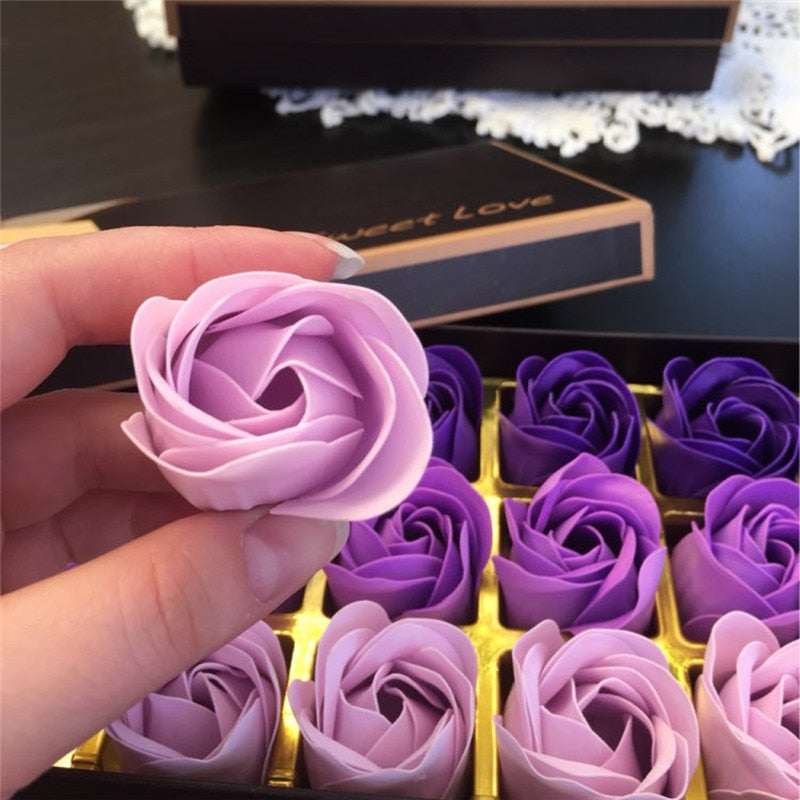 18Pcs / box Simulation Rose Soap Flower With Ribbon Wedding Souvenir Creative Romantic Valentines Day Birthday Beautiful Gift